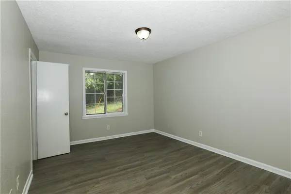 $1,100 | 2065 Alison Court Southwest, Unit 6, Atlanta, GA 30311