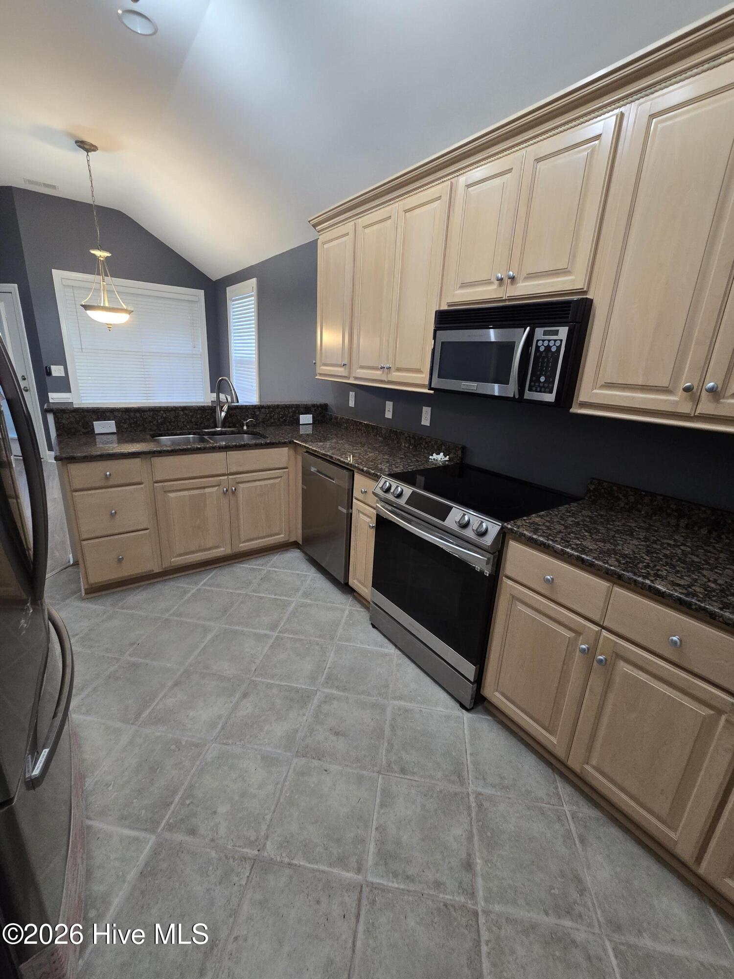 51 Castle Bay Drive Hampstead, NC 28443 - Photo 13 of 50 20260403_184553