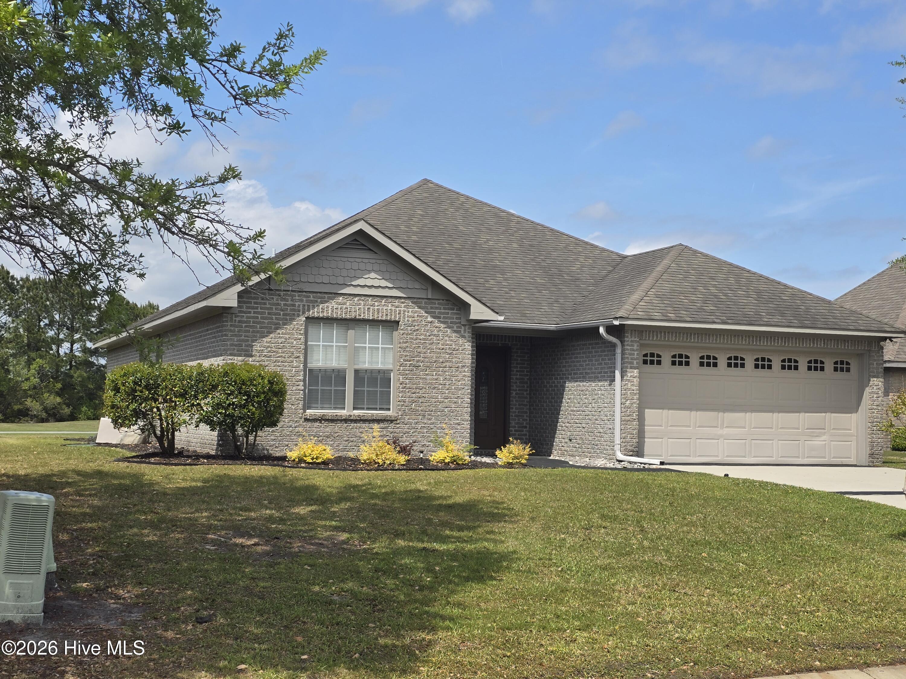 51 Castle Bay Drive Hampstead, NC 28443 - Photo 5 of 50 20260412_143213