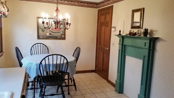 163 Croyden Terrace Springfield, MA 01104 - Photo 3 of 10 Gallery Image 3