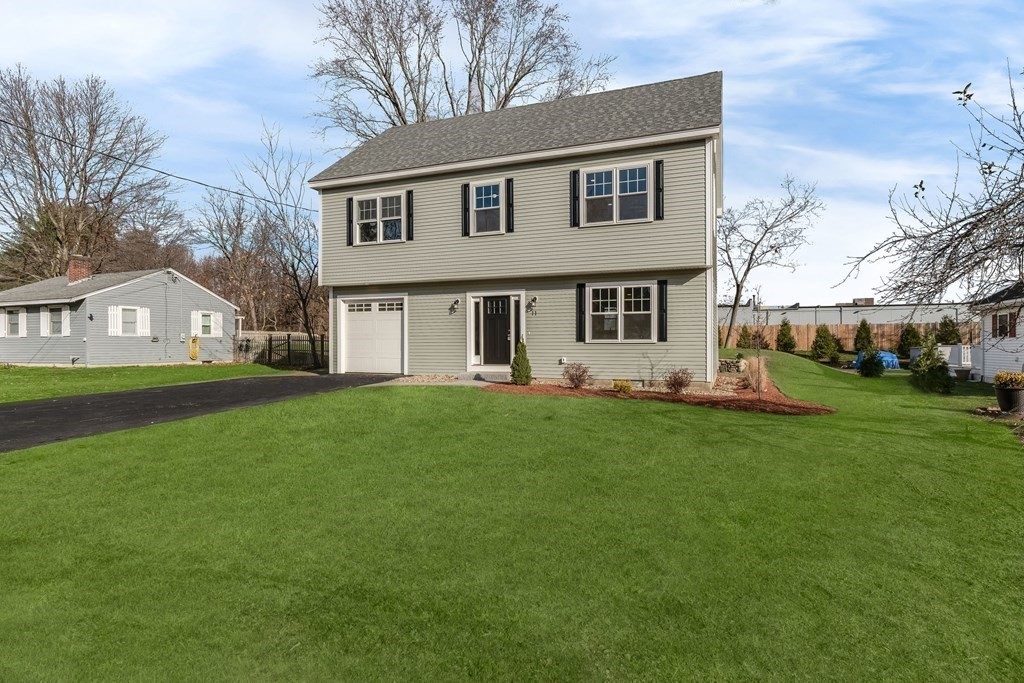 11 Burditt Road North Reading, MA 01864 - Photo 1 of 42 Gallery Image 1