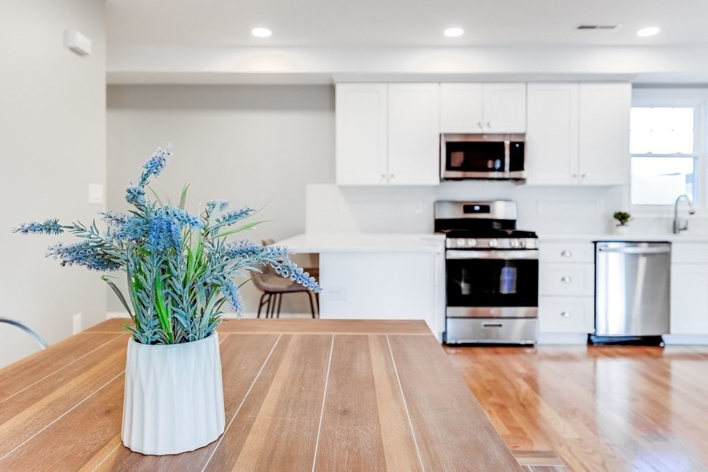 11 Burditt Road North Reading, MA 01864 - Photo 12 of 42 Gallery Image 12