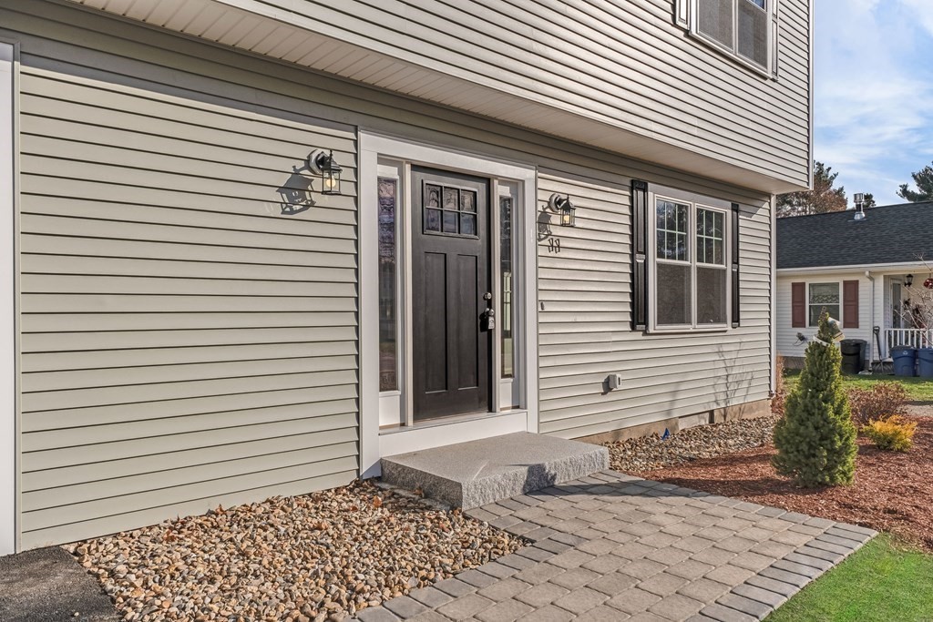 11 Burditt Road North Reading, MA 01864 - Photo 2 of 42 Gallery Image 2