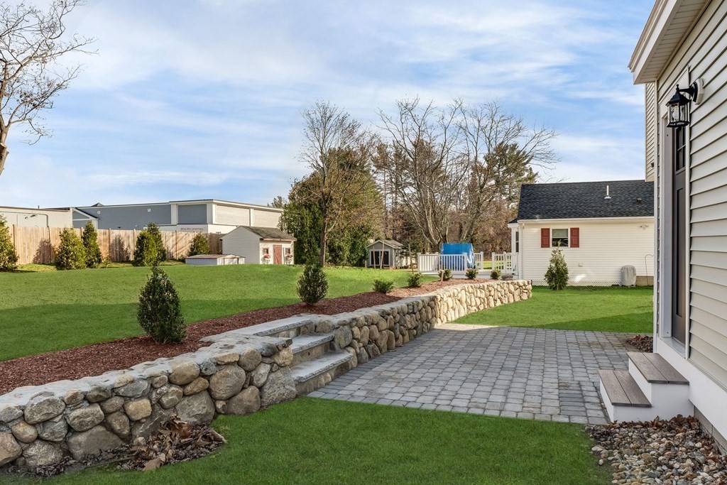 11 Burditt Road North Reading, MA 01864 - Photo 37 of 42 Gallery Image 37