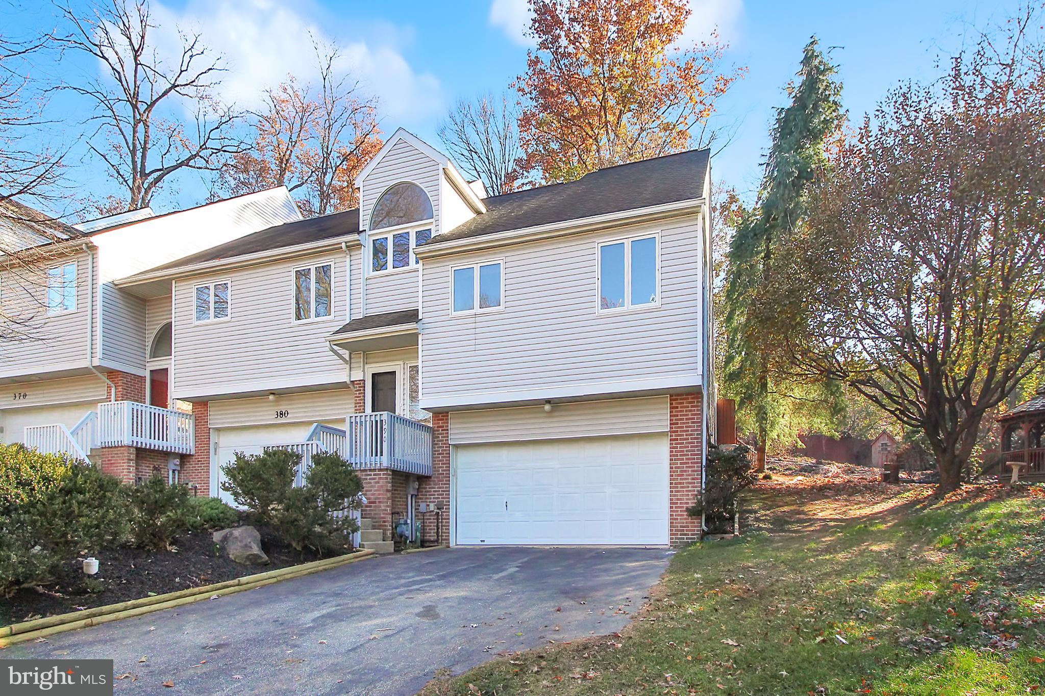 390 Greenleaf Road York, PA 17406 - Photo 1 of 23 Gallery Image 1