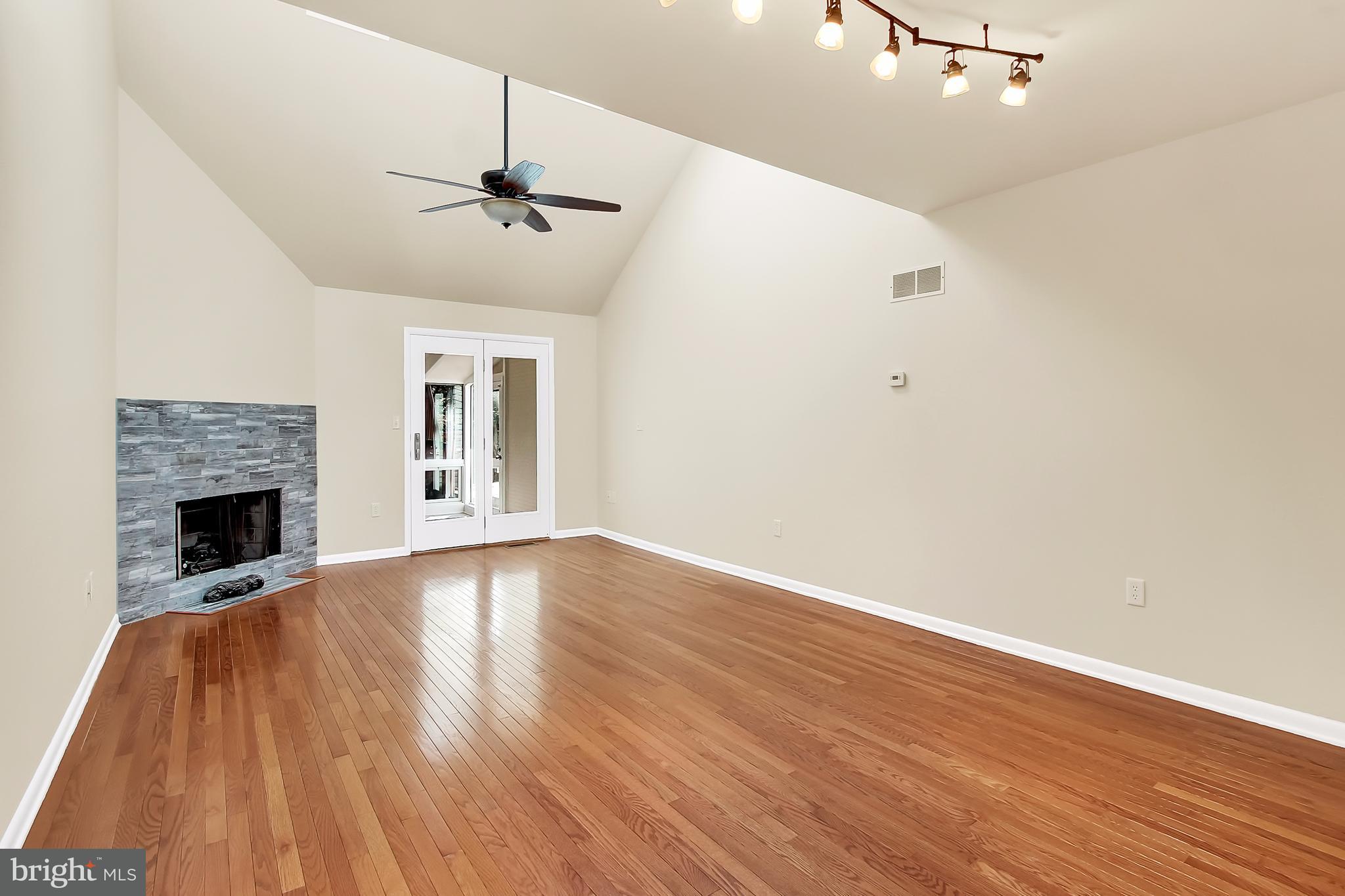 390 Greenleaf Road York, PA 17406 - Photo 2 of 23 Gallery Image 2