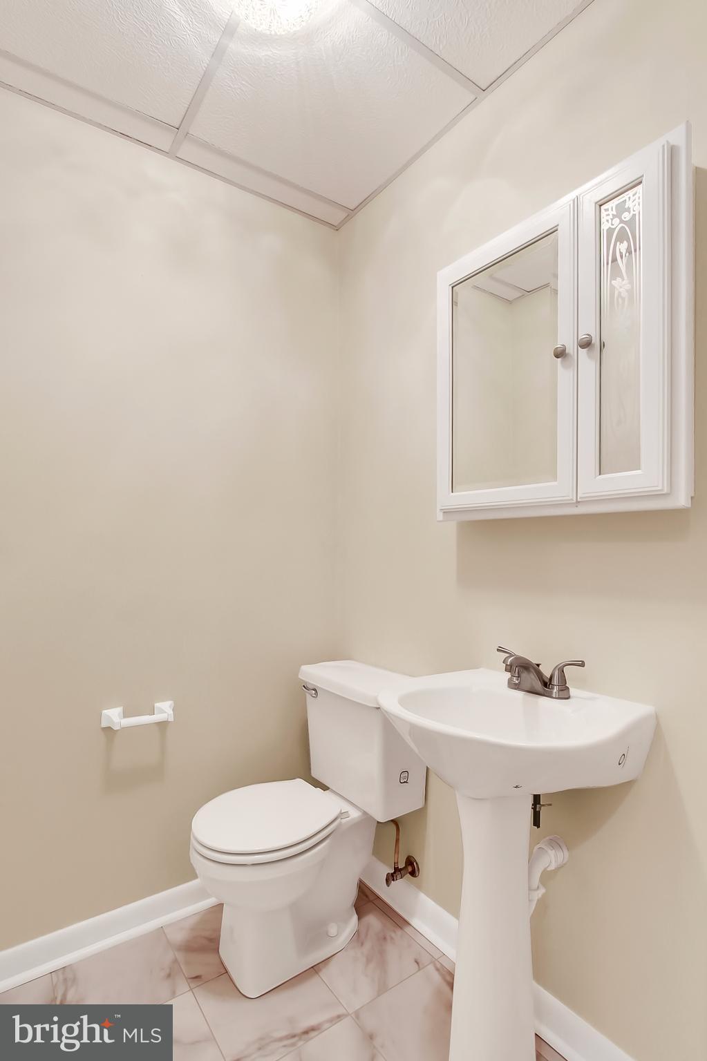 390 Greenleaf Road York, PA 17406 - Photo 18 of 23 Gallery Image 18