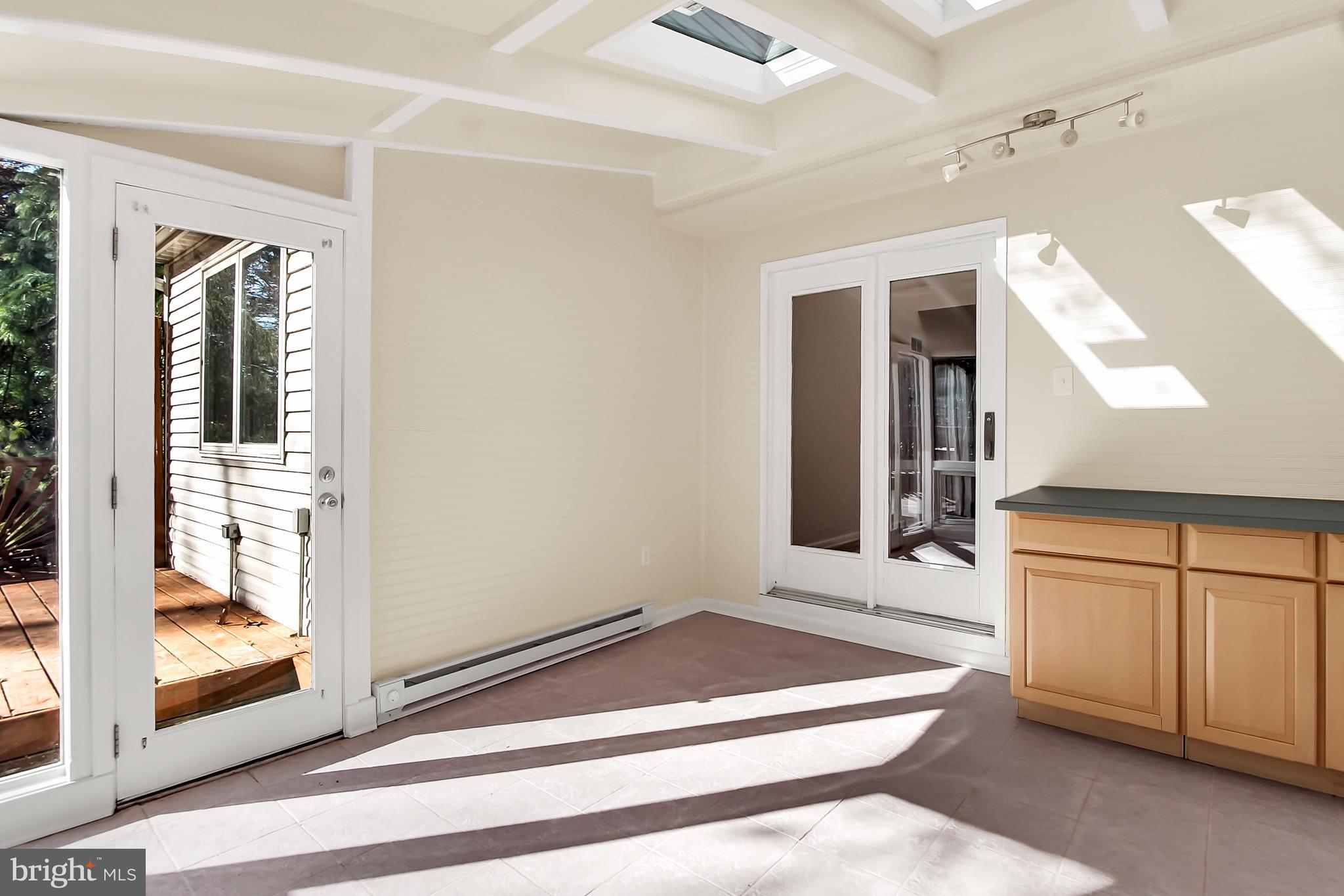 390 Greenleaf Road York, PA 17406 - Photo 20 of 23 Gallery Image 20