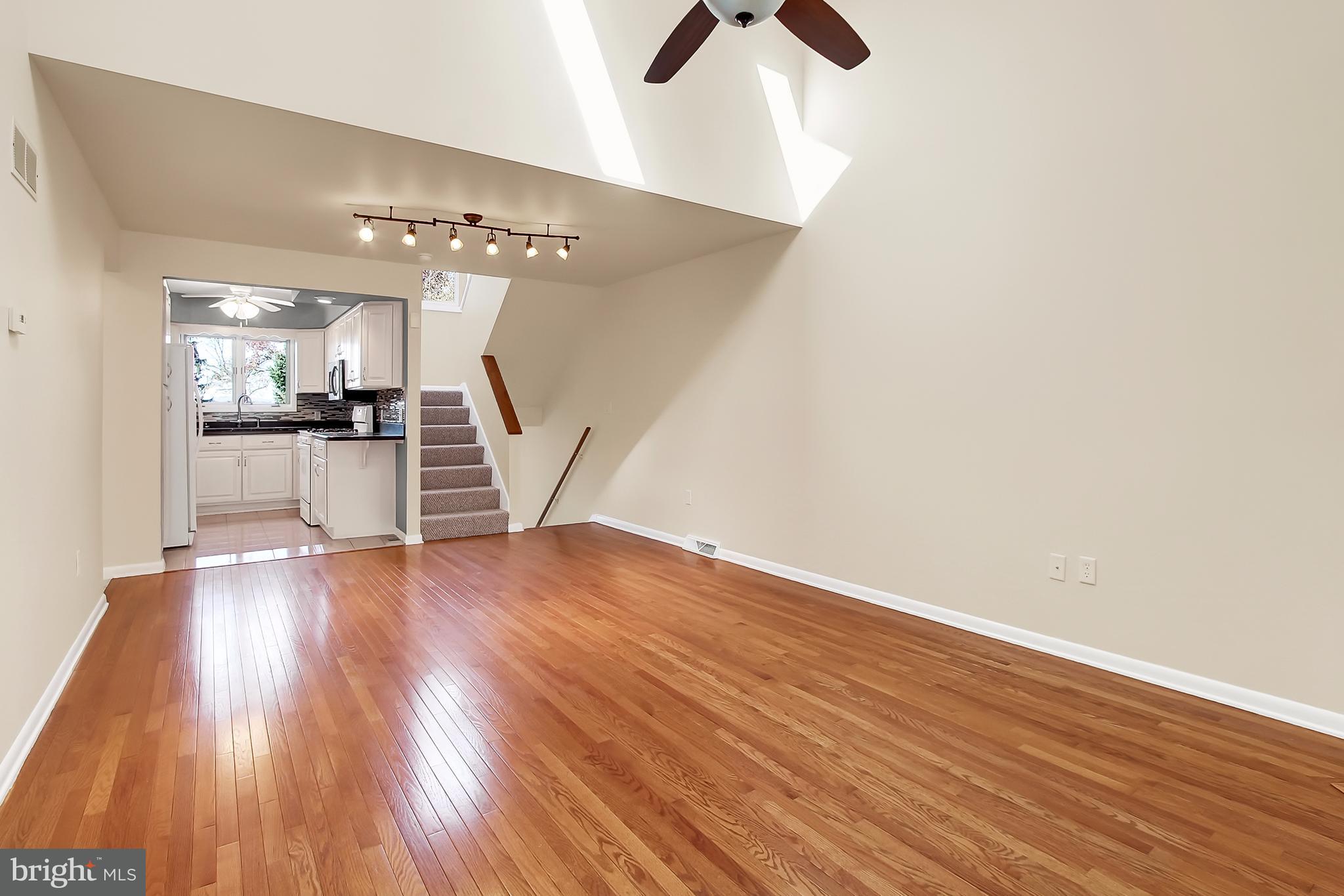 390 Greenleaf Road York, PA 17406 - Photo 4 of 23 Gallery Image 4