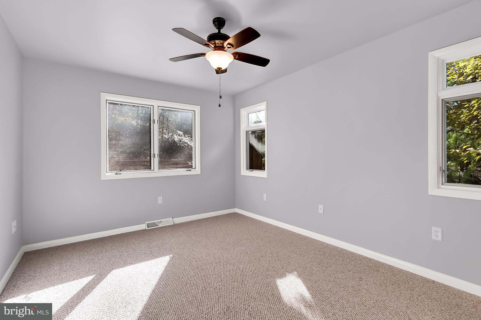 390 Greenleaf Road York, PA 17406 - Photo 8 of 23 Gallery Image 8