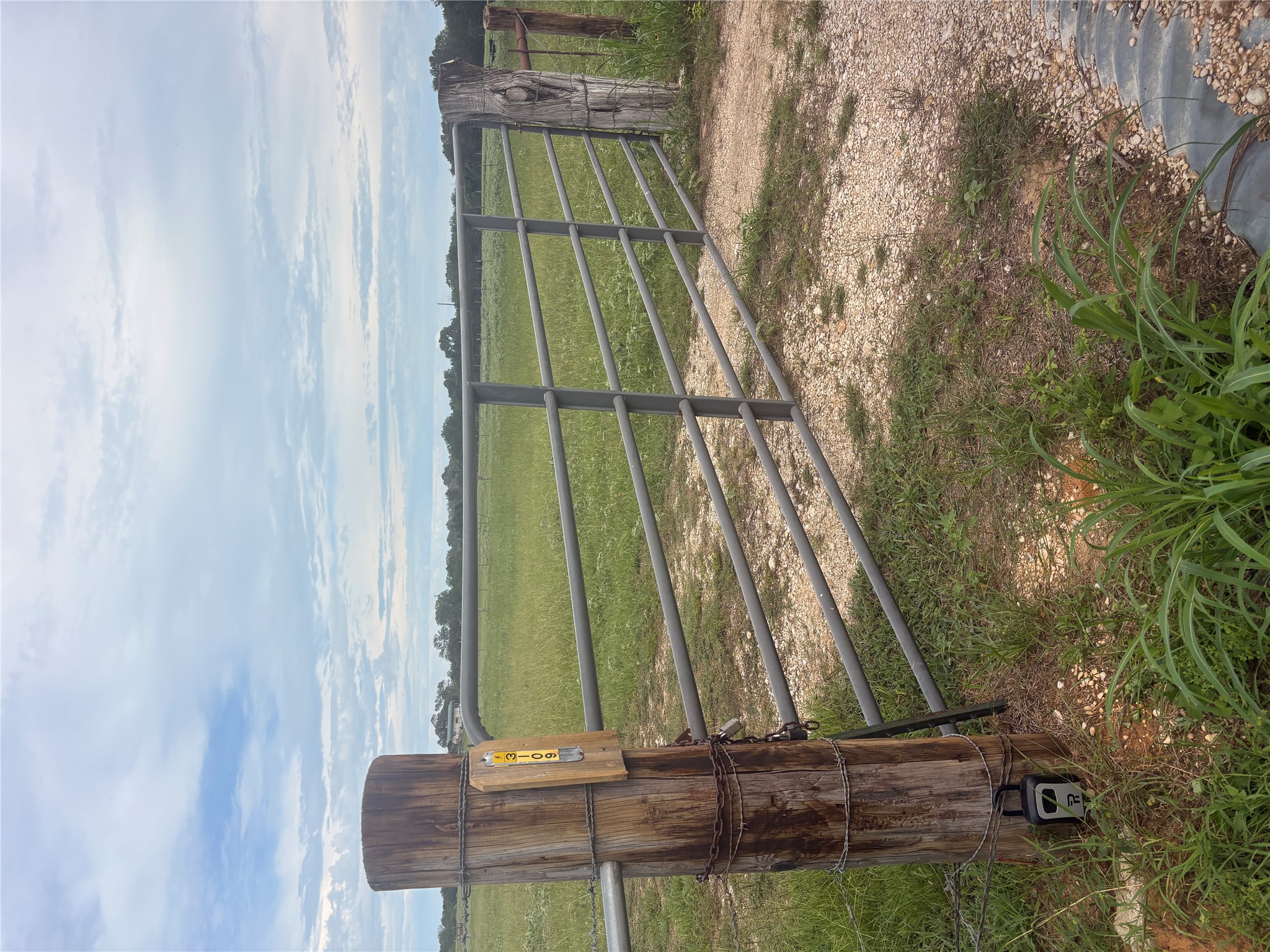 3109 Tenney Creek Road Dale, TX 78616 - Photo 22 of 23 The address 3109 is on the gate door. As shown in photo.