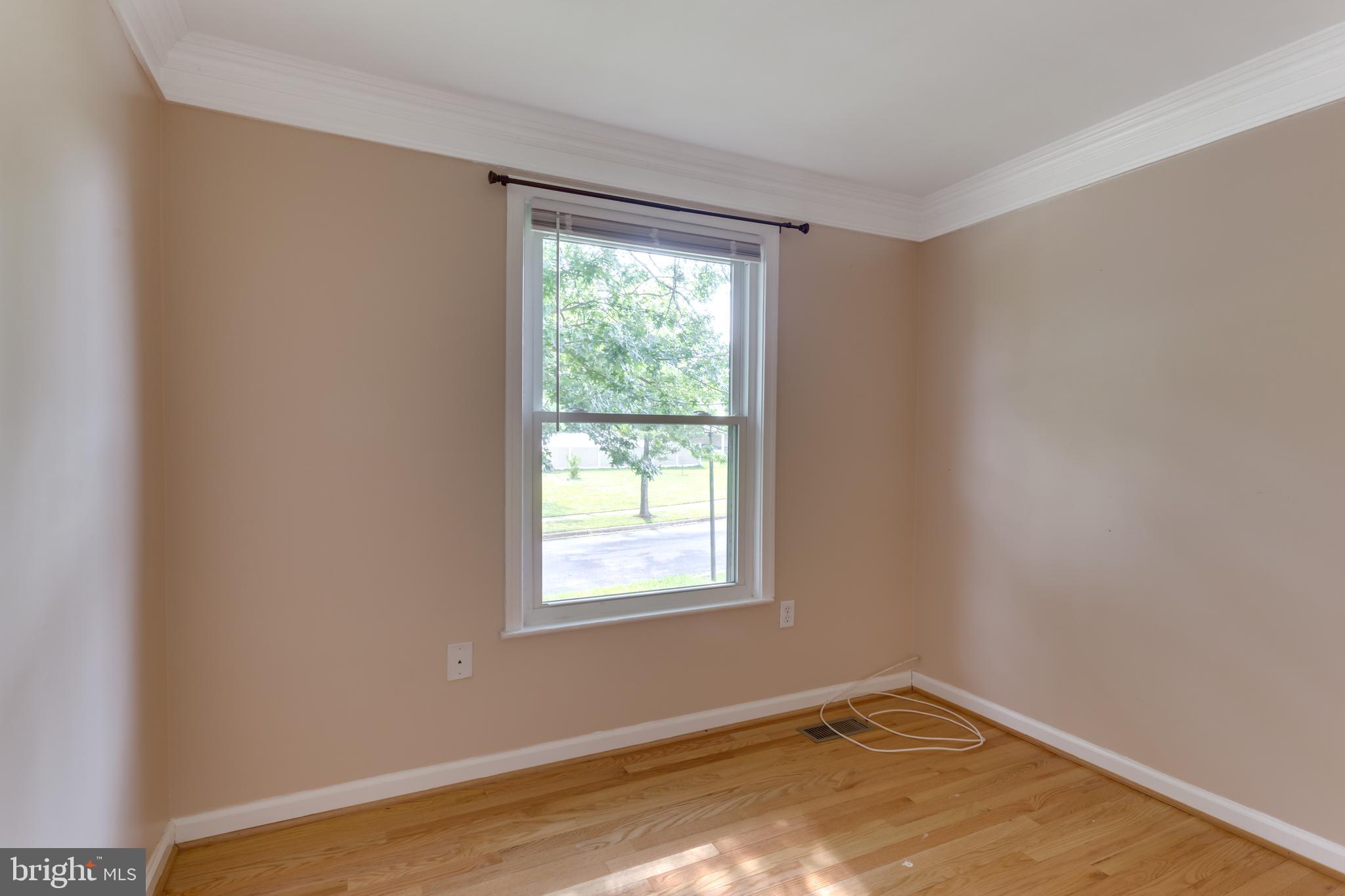 9010 Ridge Drive Fort Washington, MD 20744 - Photo 23 of 35 Bedroom 2 with ample natural lighting