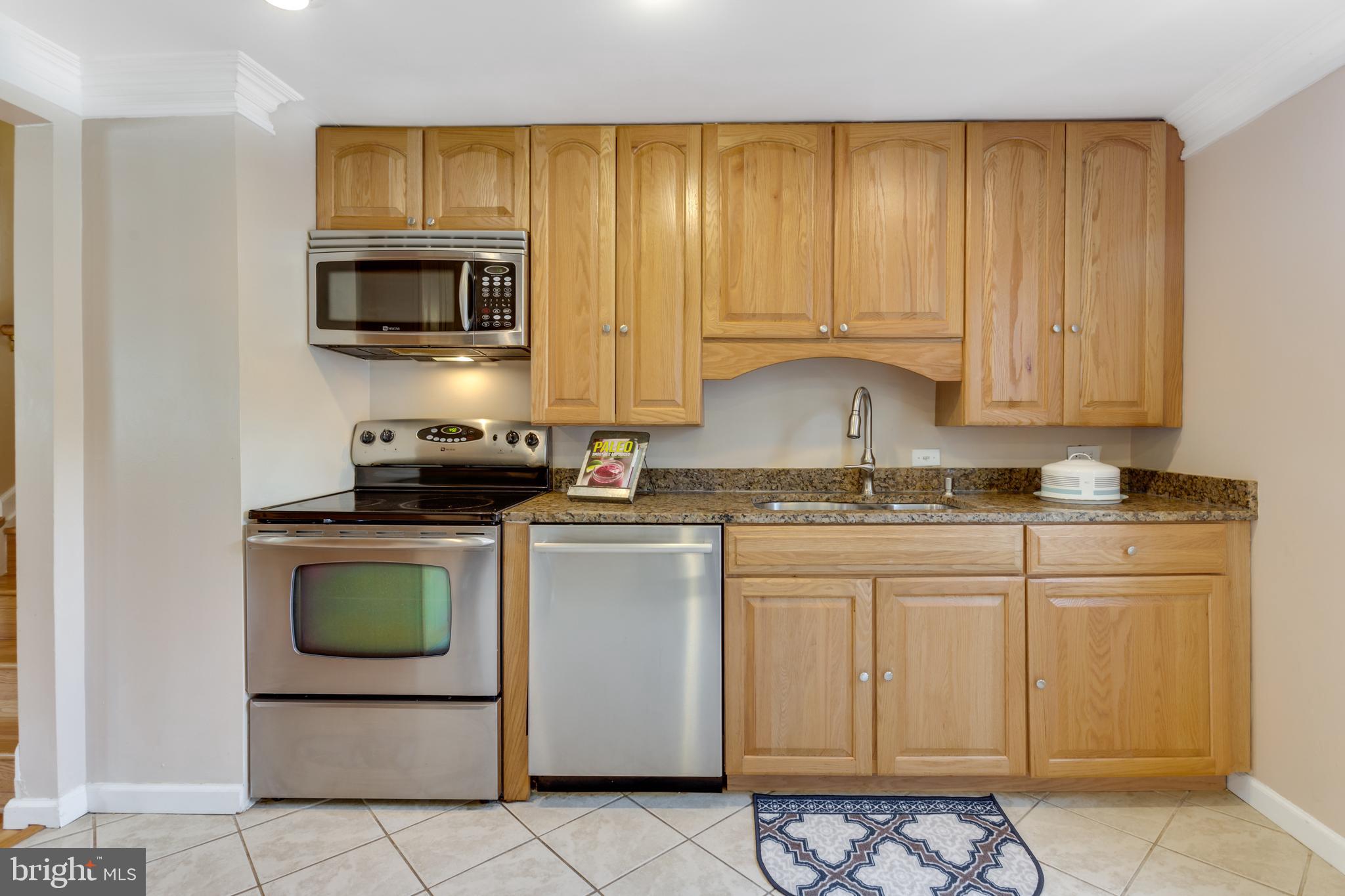 9010 Ridge Drive Fort Washington, MD 20744 - Photo 6 of 35 Kitchen with ceramic tile floor