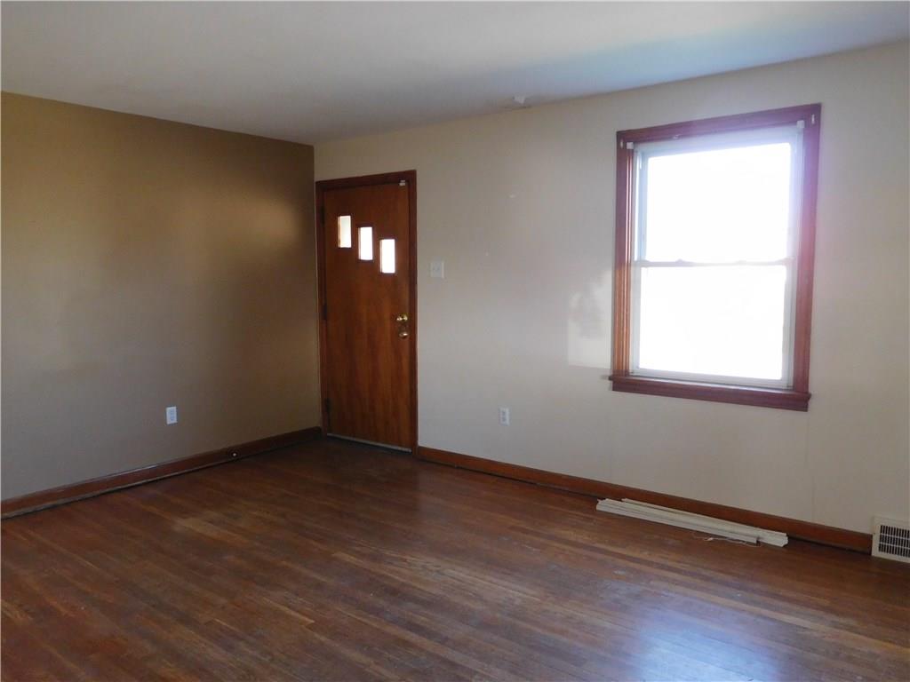 1101 Bechtel Street Monaca, PA 15061 - Photo 7 of 18 Gallery Image 7