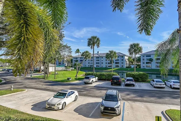 $249,900 | 6109 Balboa Circle, Unit 305, Boca Raton, FL 33433