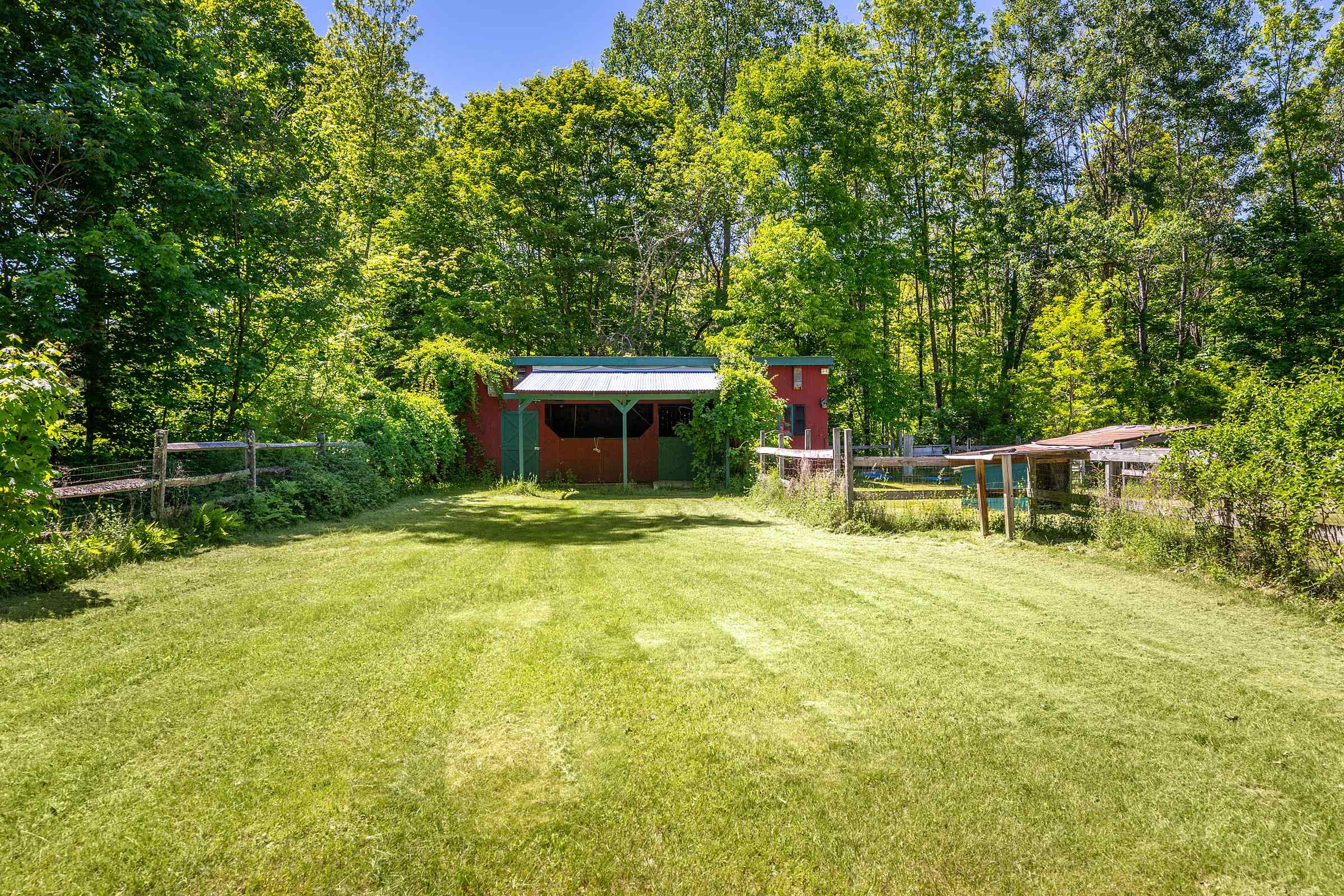 1111 Old Depot Road Shaftsbury, VT 05262 - Photo 35 of 60