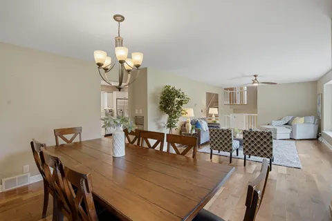 $549,900 | 3941 South Brook Road, Caledonia, WI 53126