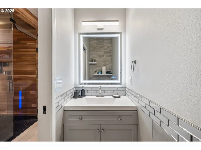 $799,900 | 6055 Southeast 28th Street, Gresham, OR 97080