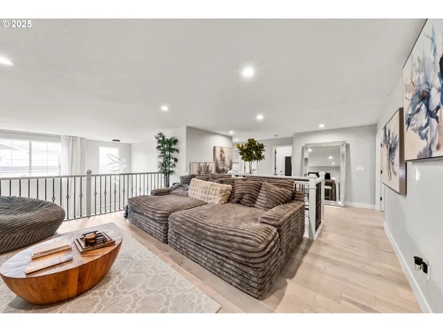 $799,900 | 6055 Southeast 28th Street, Gresham, OR 97080