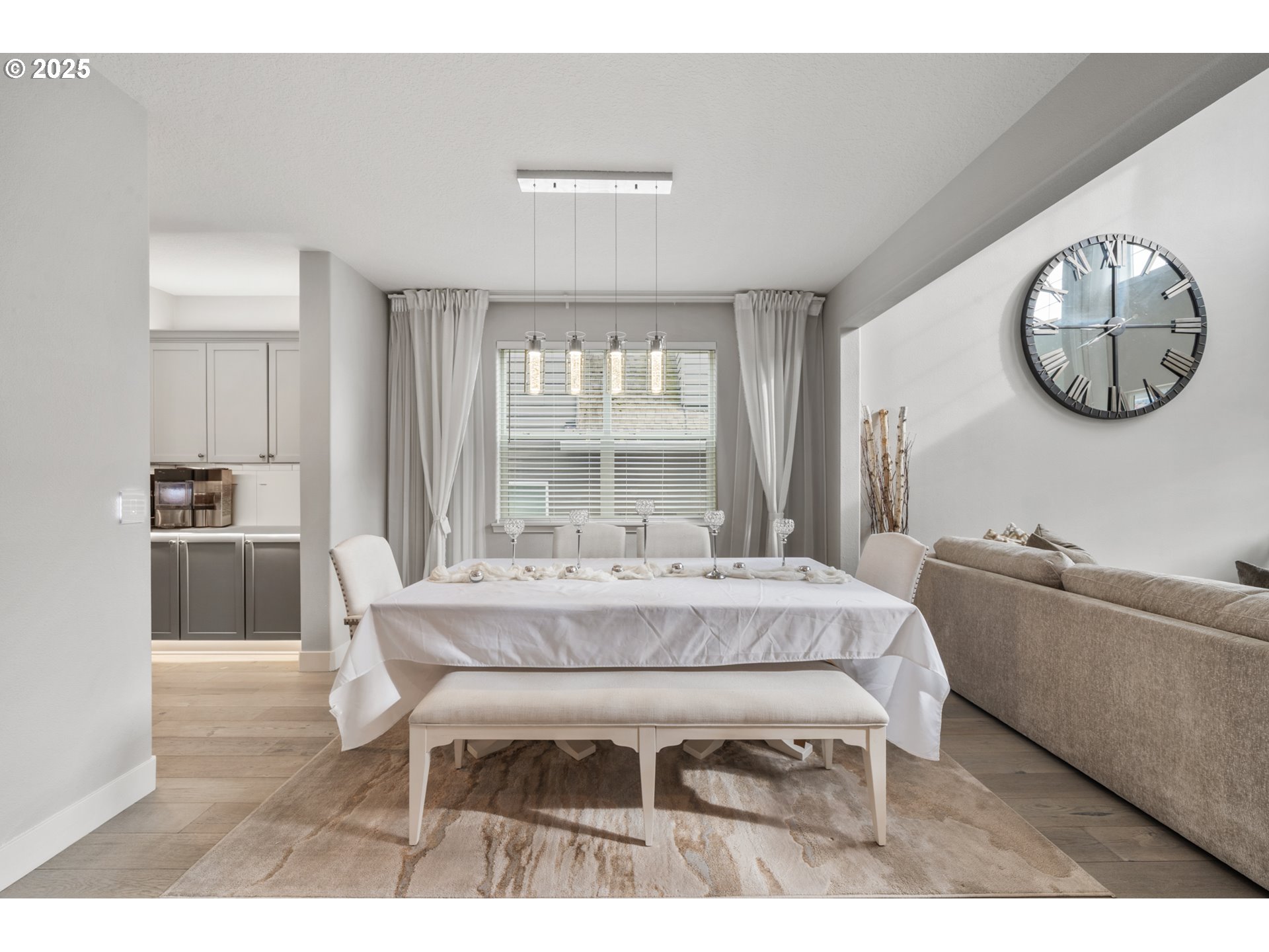 6055 Southeast 28th Street Gresham, OR 97080 - Photo 6 of 37