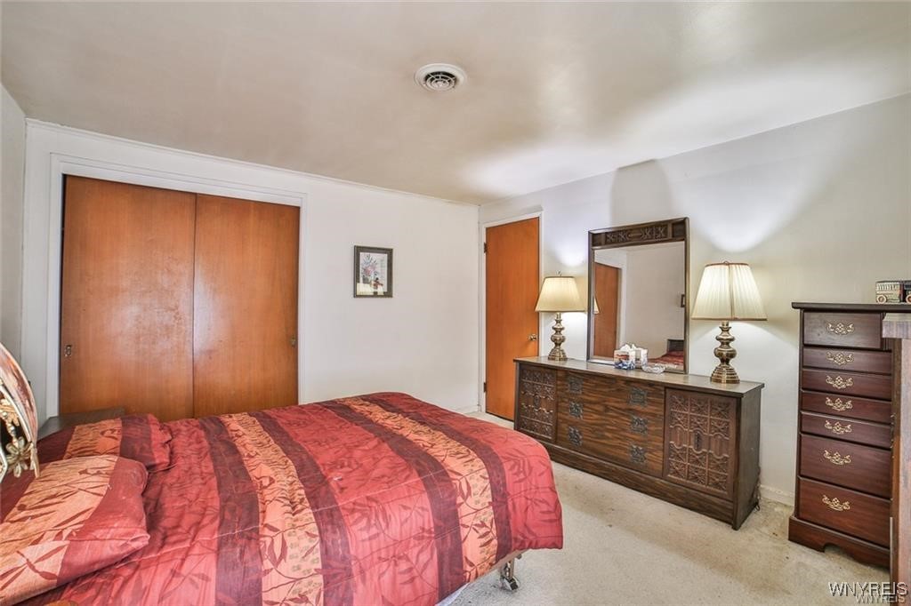 664 Upper Mountain Road Lewiston, NY 14092 - Photo 14 of 26