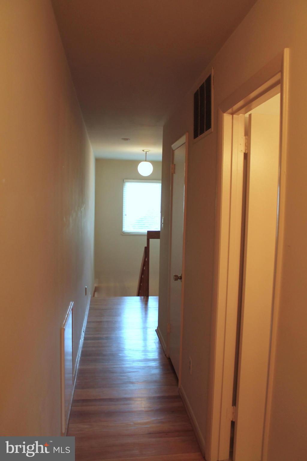 11312 Links Court Reston, VA 20190 - Photo 16 of 29 Interior (General)
