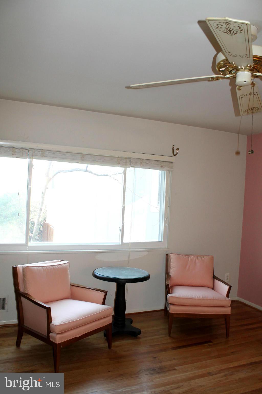 11312 Links Court Reston, VA 20190 - Photo 17 of 29 Bedroom (Master)