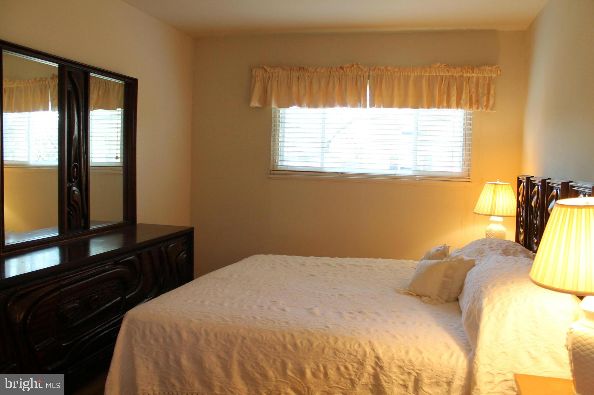 11312 Links Court Reston, VA 20190 - Photo 22 of 29 Bedroom