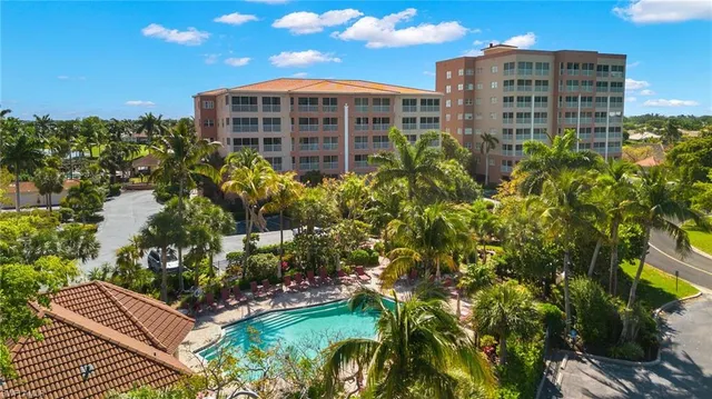 $5,500 | 14817 Laguna Drive, Unit 501, Fort Myers, FL 33908