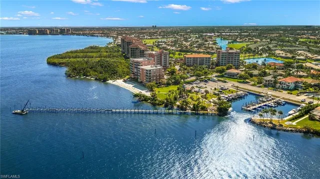 $5,500 | 14817 Laguna Drive, Unit 501, Fort Myers, FL 33908