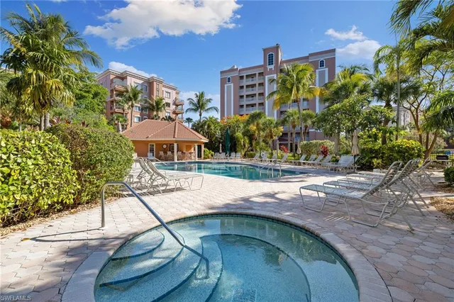 $5,500 | 14817 Laguna Drive, Unit 501, Fort Myers, FL 33908