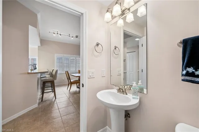 $5,500 | 14817 Laguna Drive, Unit 501, Fort Myers, FL 33908