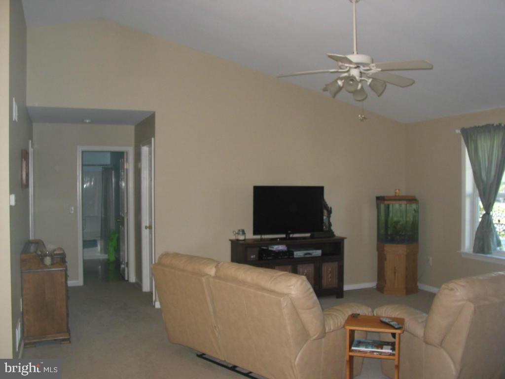 1318 Reading Road Denver, PA 17517 - Photo 4 of 15 Gallery Image 4