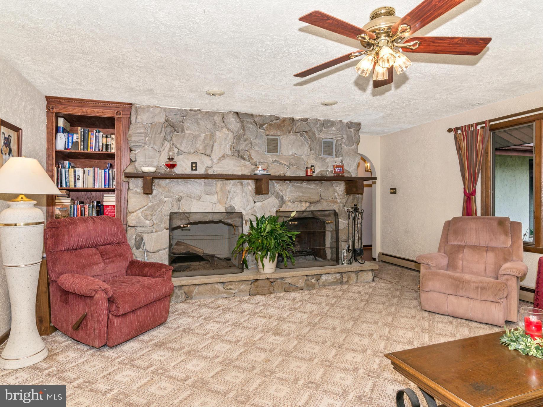 7012 Runkles Road Mount Airy, MD 21771 - Photo 15 of 30 Family Room