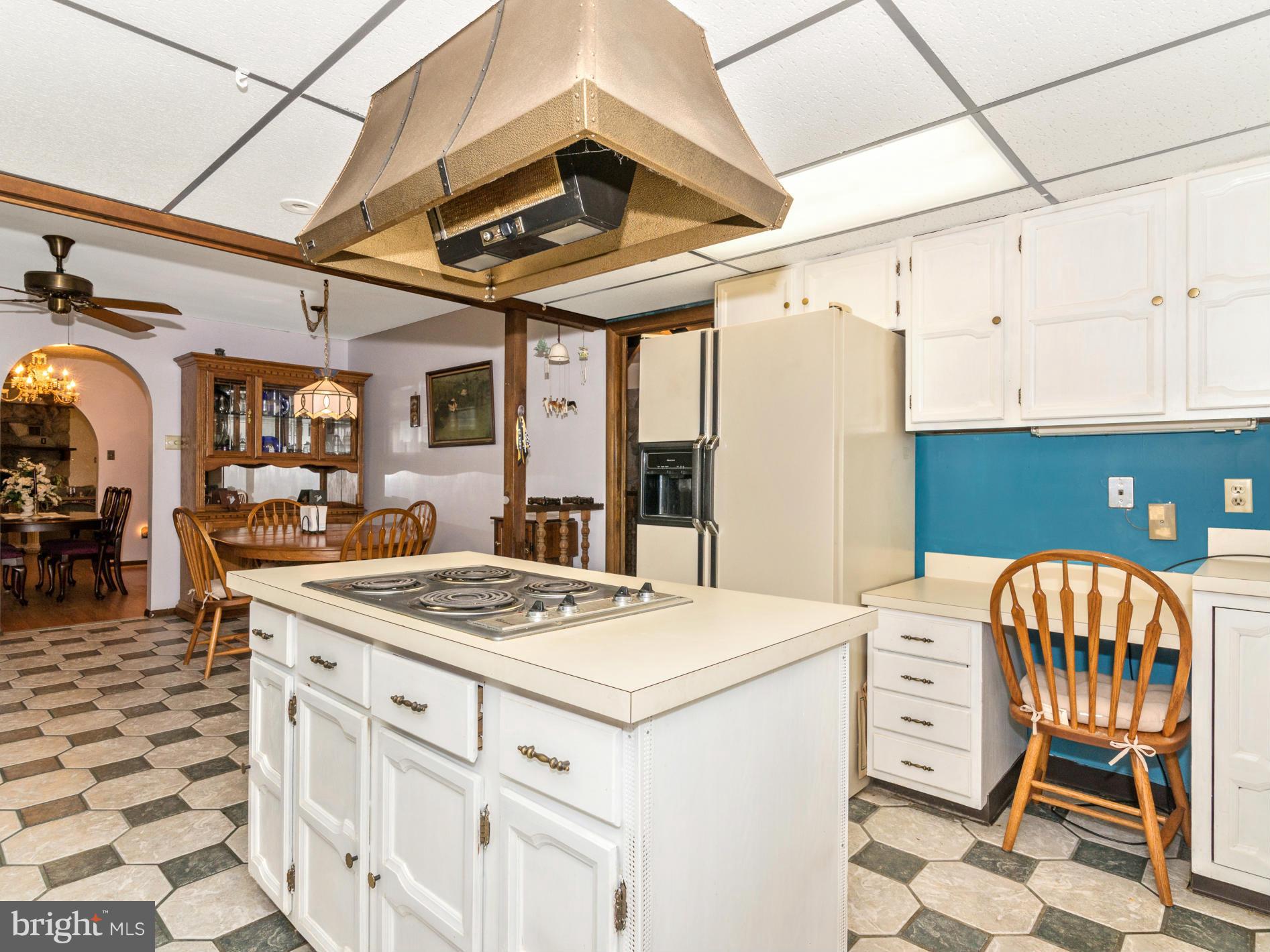 7012 Runkles Road Mount Airy, MD 21771 - Photo 8 of 30 Kitchen