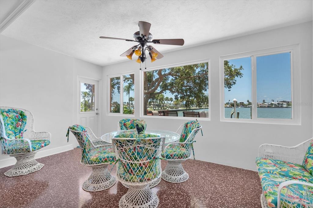 16102 4th Street East Redington Beach, FL 33708 - Photo 17 of 60