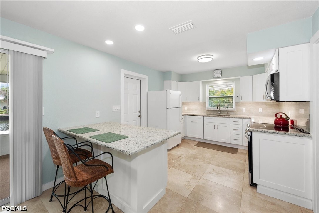 1728 Club House Road North Fort Myers, FL 33917 - Photo 13 of 44