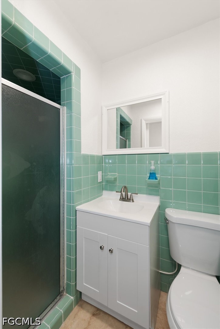 1728 Club House Road North Fort Myers, FL 33917 - Photo 25 of 44