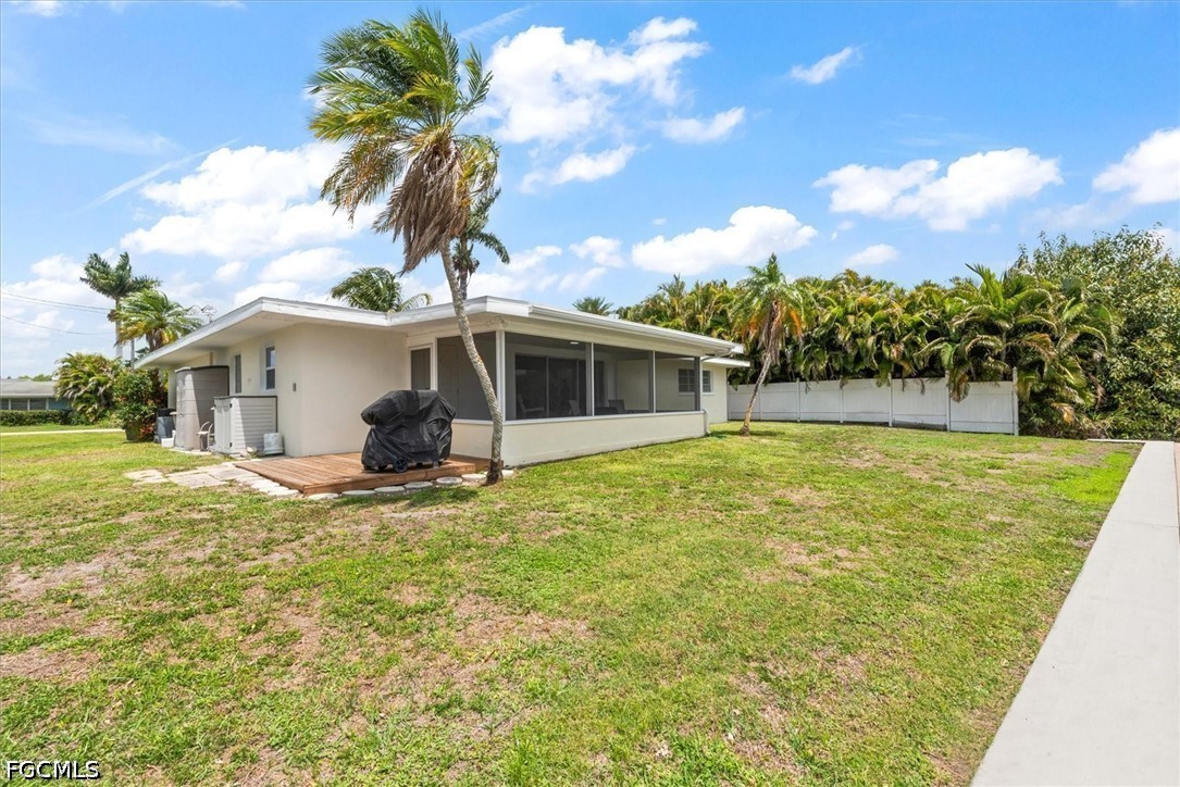 1728 Club House Road North Fort Myers, FL 33917 - Photo 37 of 44
