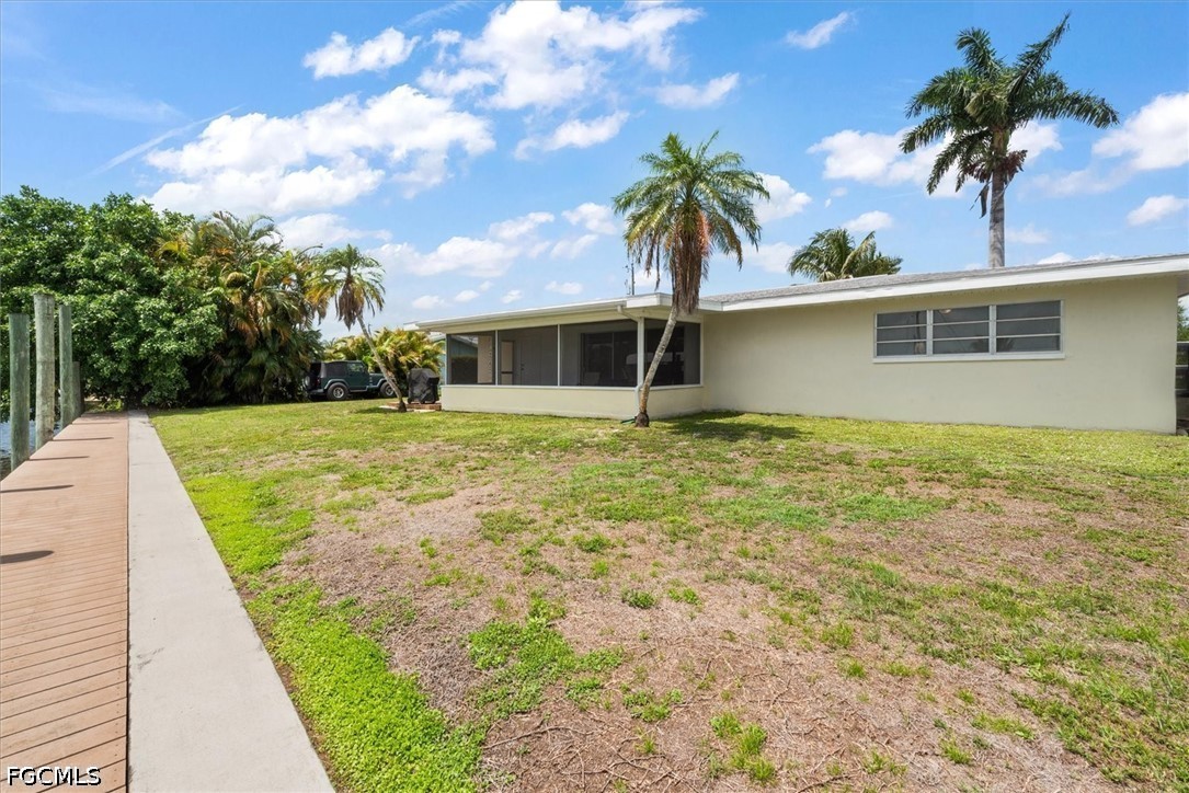 1728 Club House Road North Fort Myers, FL 33917 - Photo 7 of 44