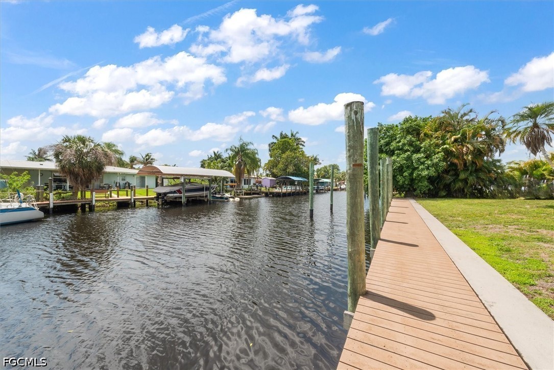 1728 Club House Road North Fort Myers, FL 33917 - Photo 8 of 44
