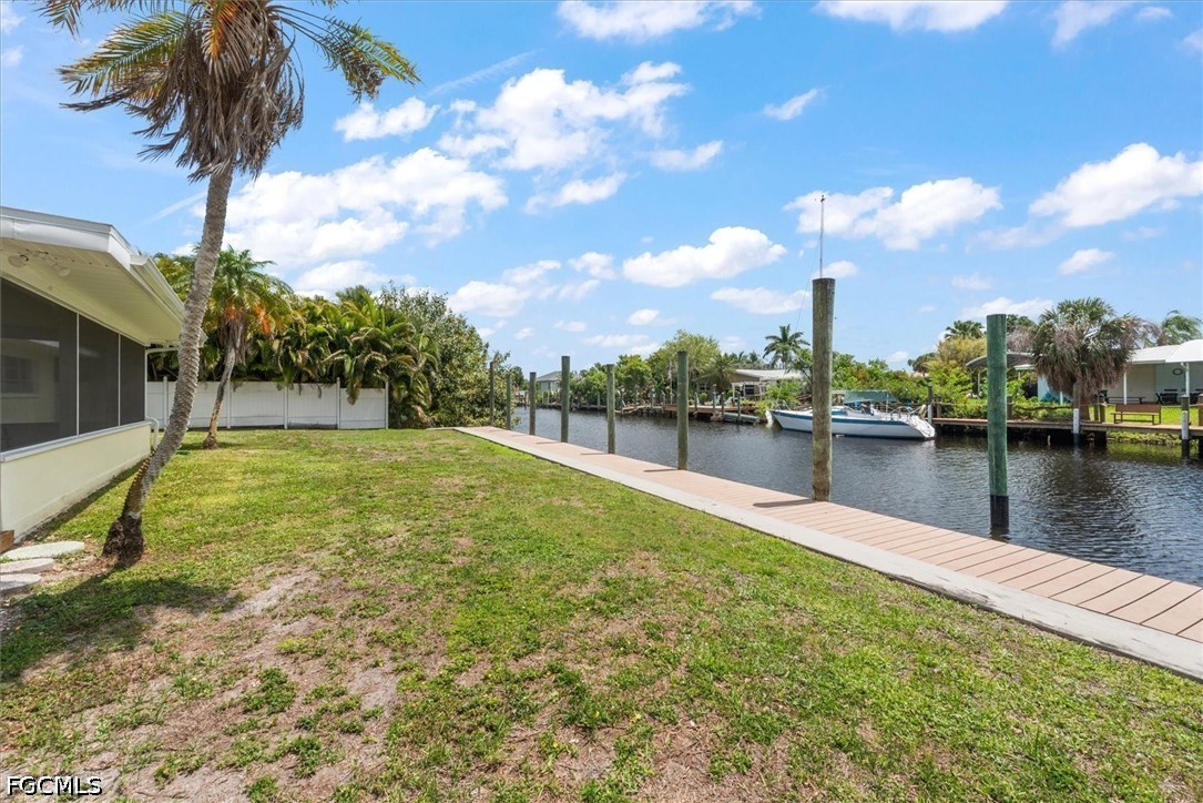 1728 Club House Road North Fort Myers, FL 33917 - Photo 9 of 44