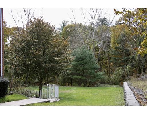 6 Homeland Circle Saugus, MA 01906 - Photo 5 of 28