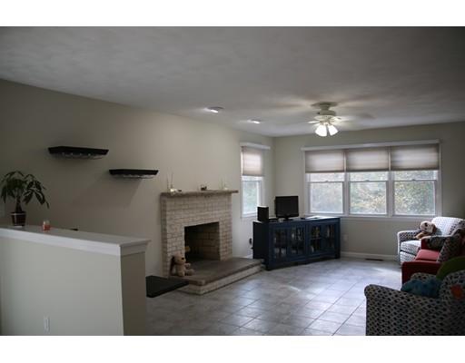 6 Homeland Circle Saugus, MA 01906 - Photo 7 of 28