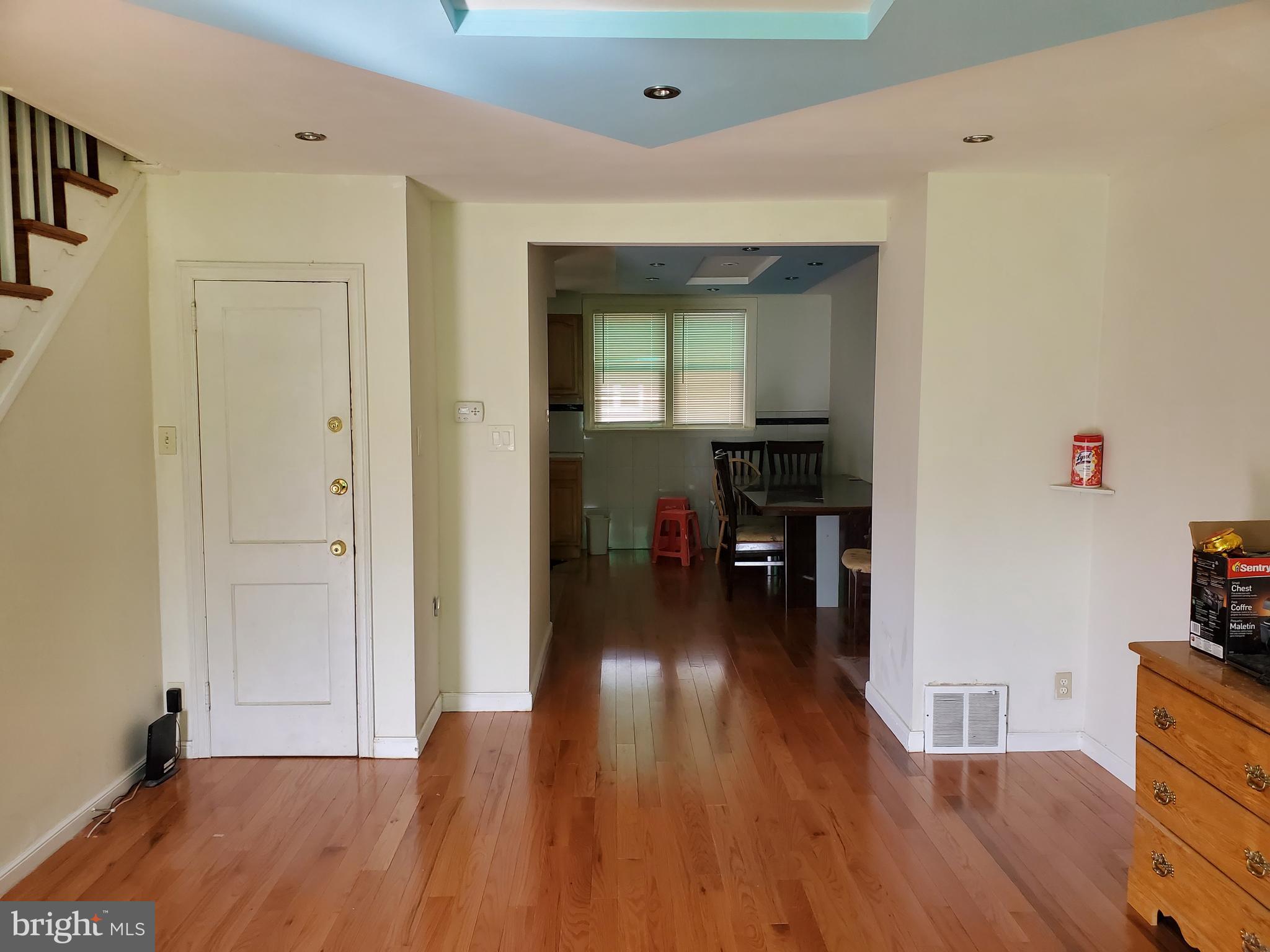 5242 Marwood Road Philadelphia, PA 19120 - Photo 3 of 4 Gallery Image 3