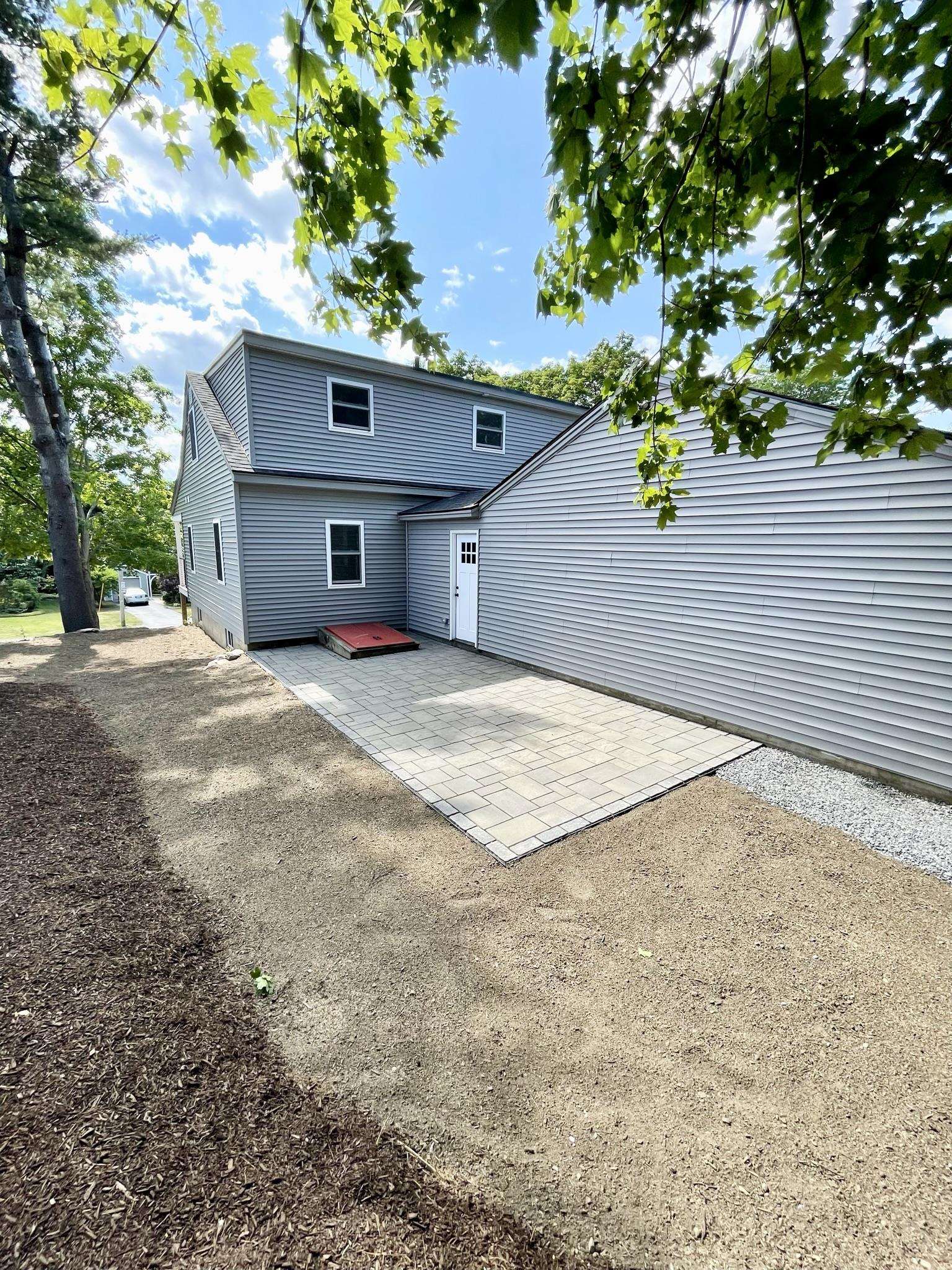 201 Thaxter Road Portsmouth, NH 03801 - Photo 19 of 20 Gallery Image 19