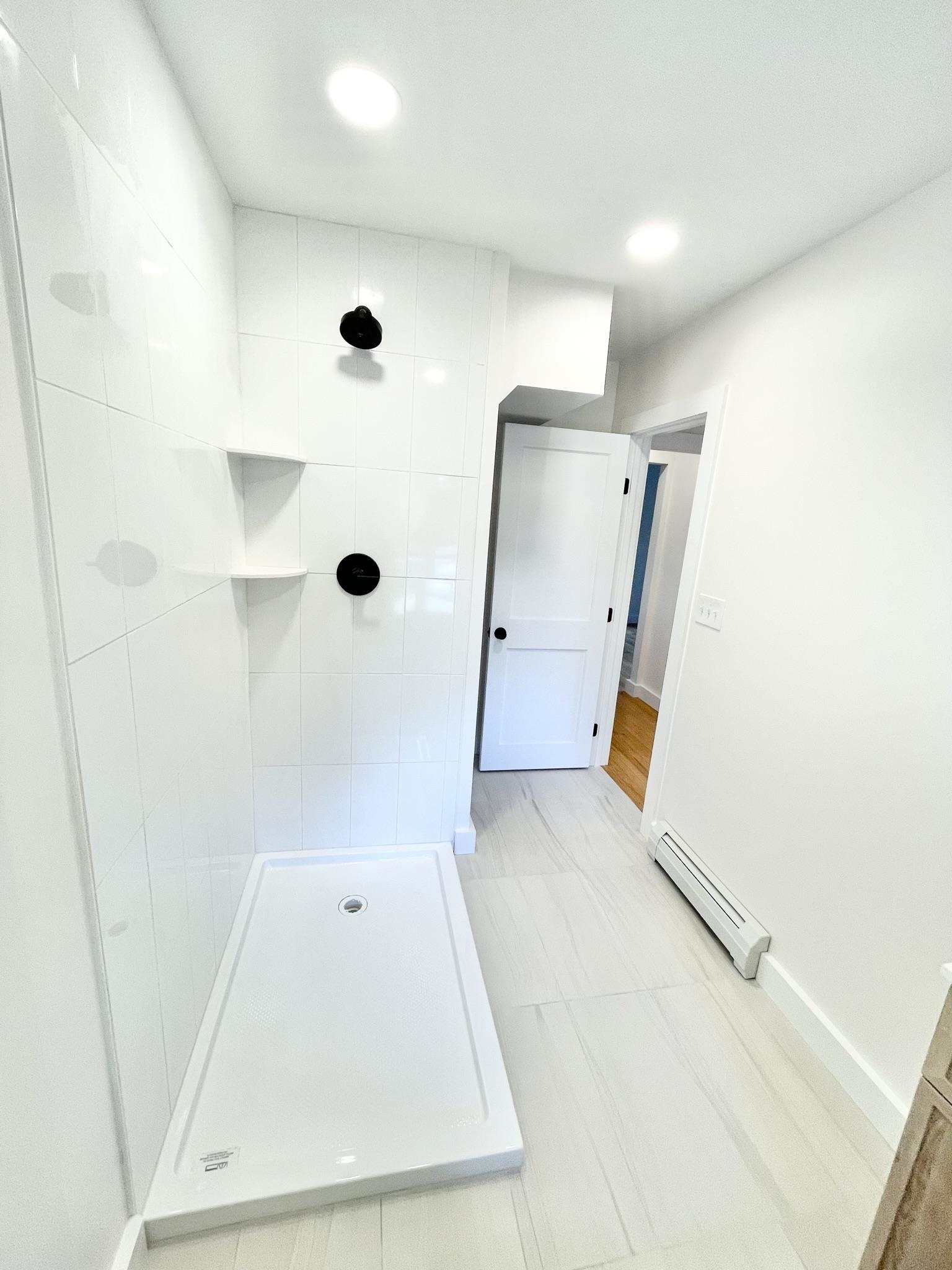 201 Thaxter Road Portsmouth, NH 03801 - Photo 10 of 20 Gallery Image 10