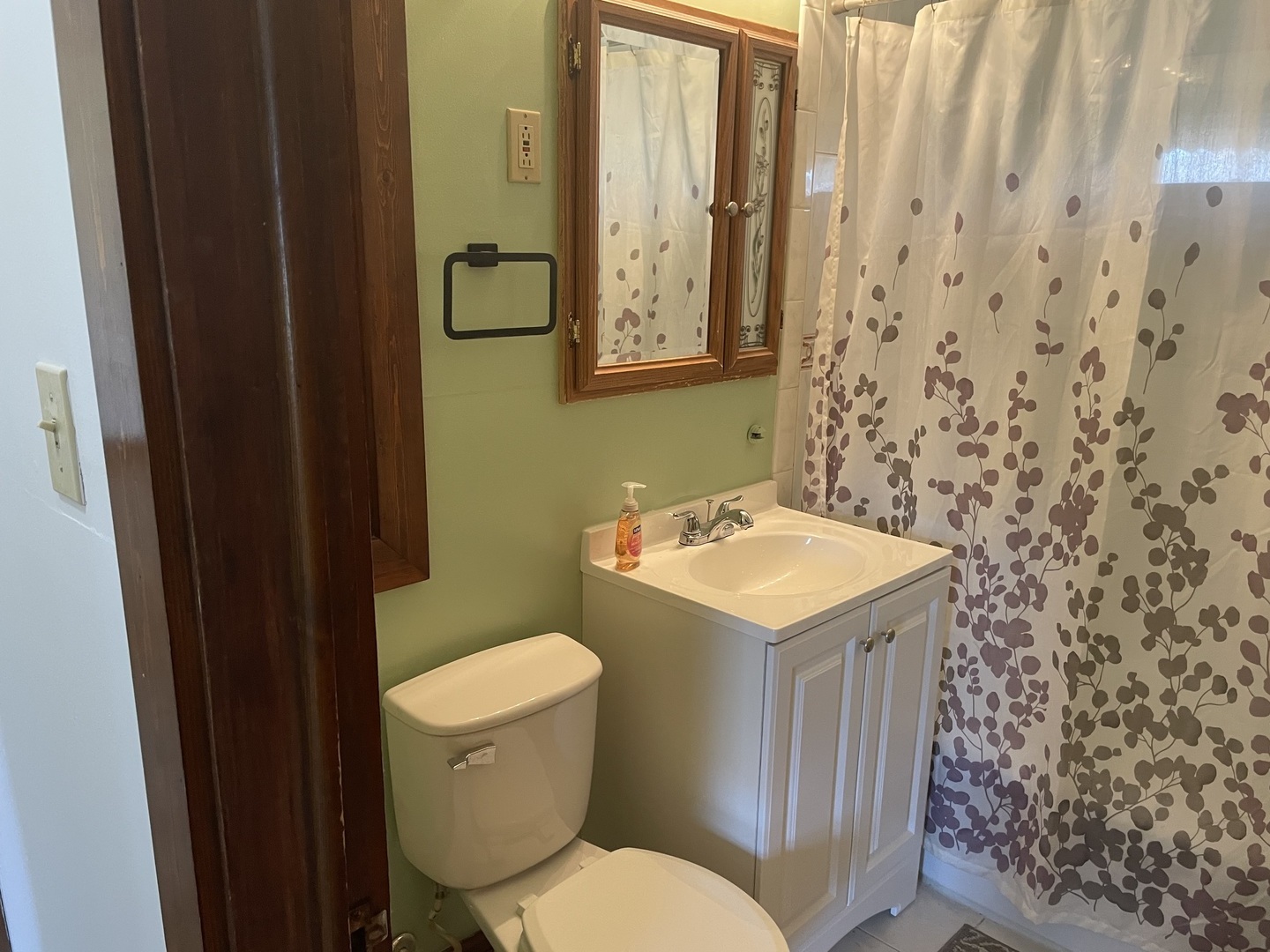 1905 Inner Cir Drive Crest Hill, IL 60403 - Photo 2 of 7