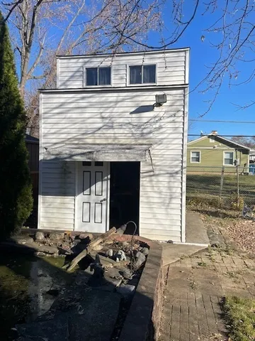 $249,900 | 1905 Inner Cir Drive, Crest Hill, IL 60403