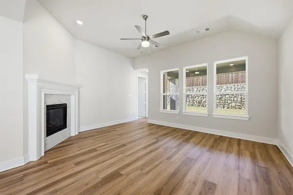 $419,900 | 5048 Westhaven Circle, Denison, TX 75020